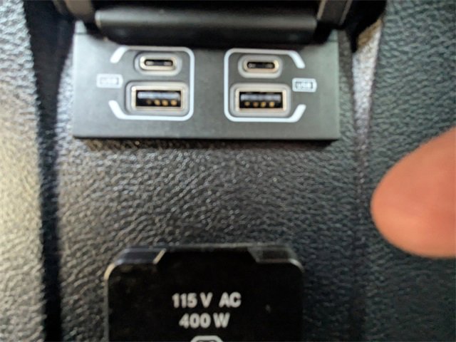 Used 2022 Jeep Gladiator Sport image 14