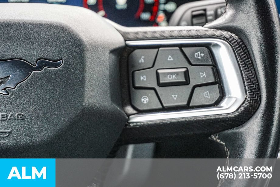 Used 2025 Ford Mustang Premium RWD image 29