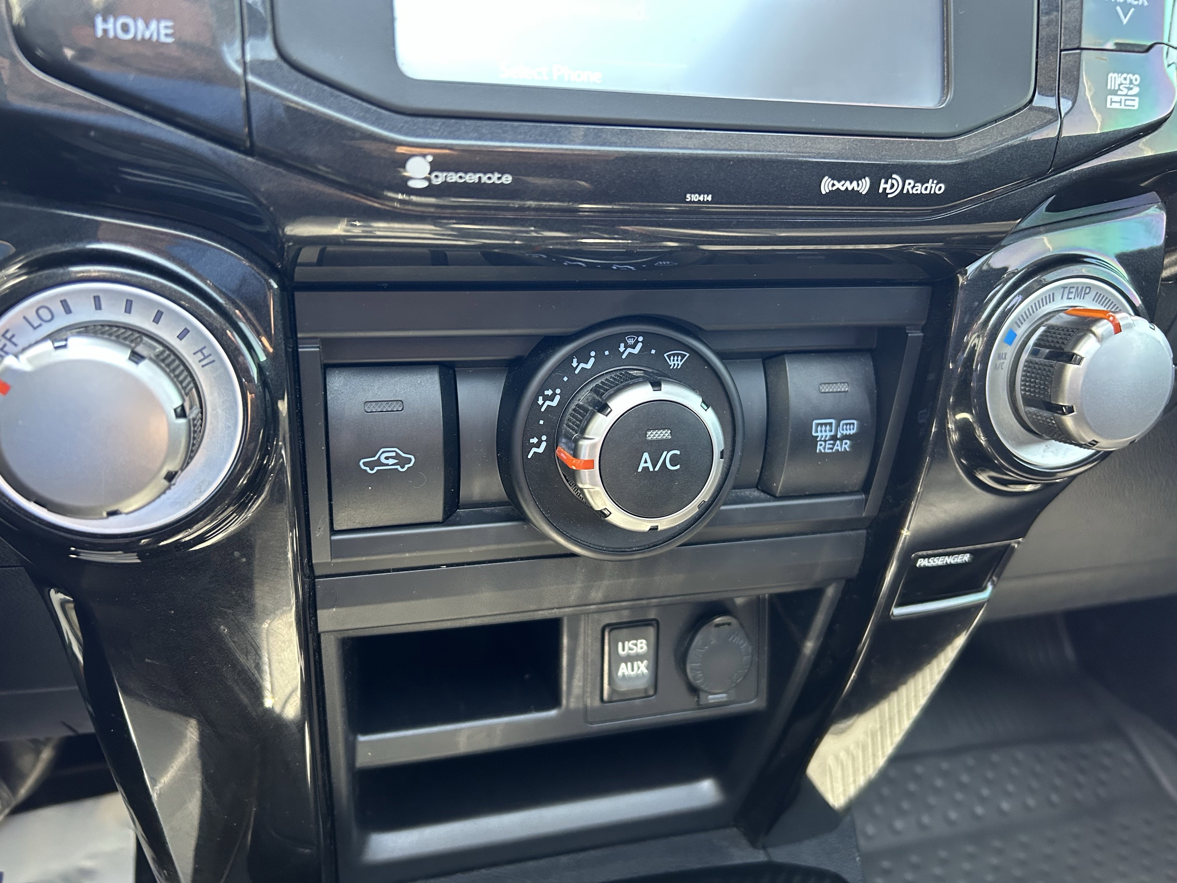 Used 2019 Toyota 4Runner TRD Off-Road Premium AWD/4WD image 31