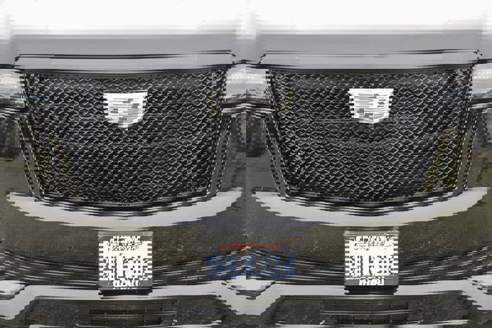 Used 2023 Cadillac Escalade ESV Sport Platinum w/ LPO, ONYX Package image 7