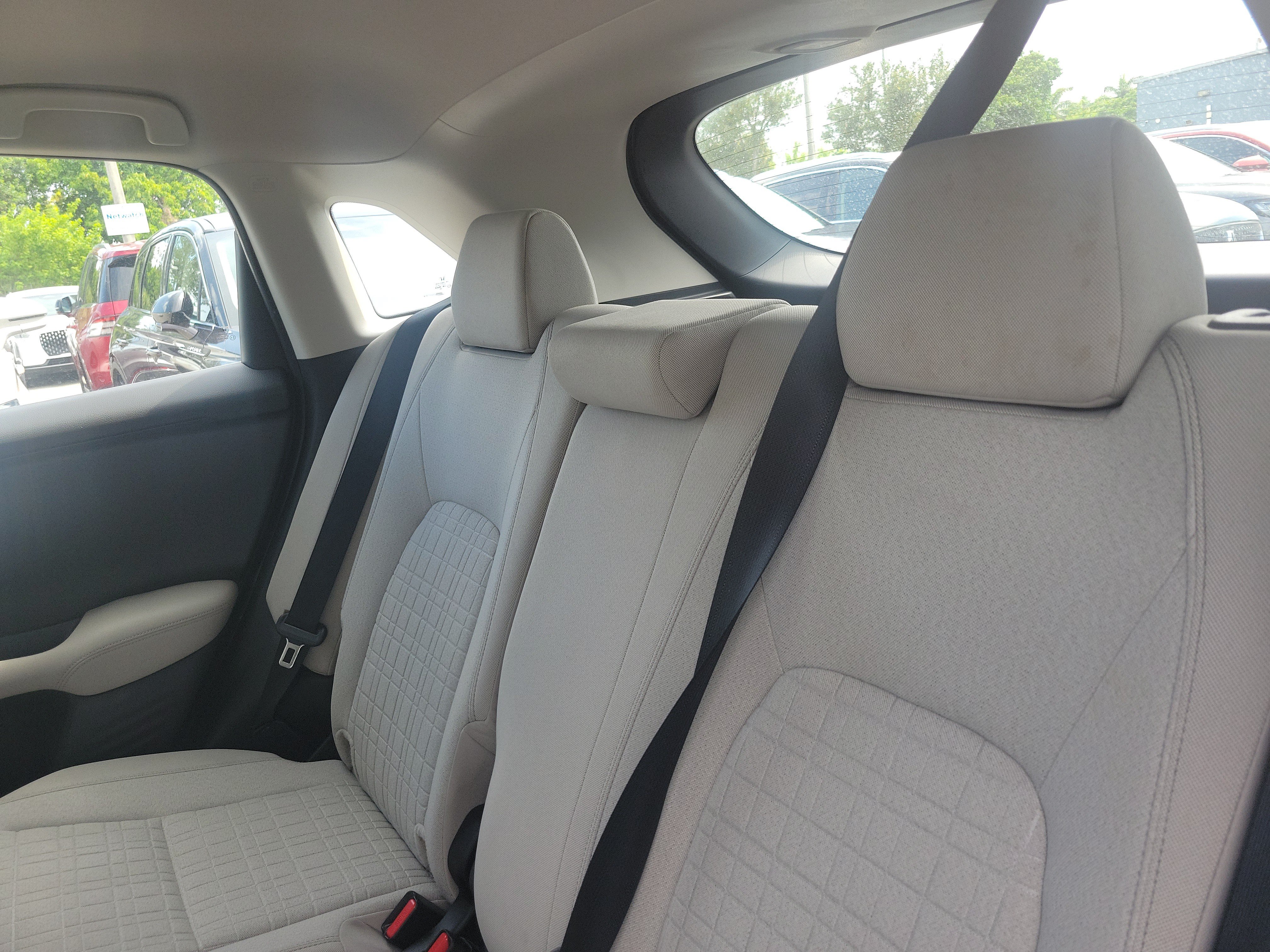 Used 2024 Honda HR-V LX image 10