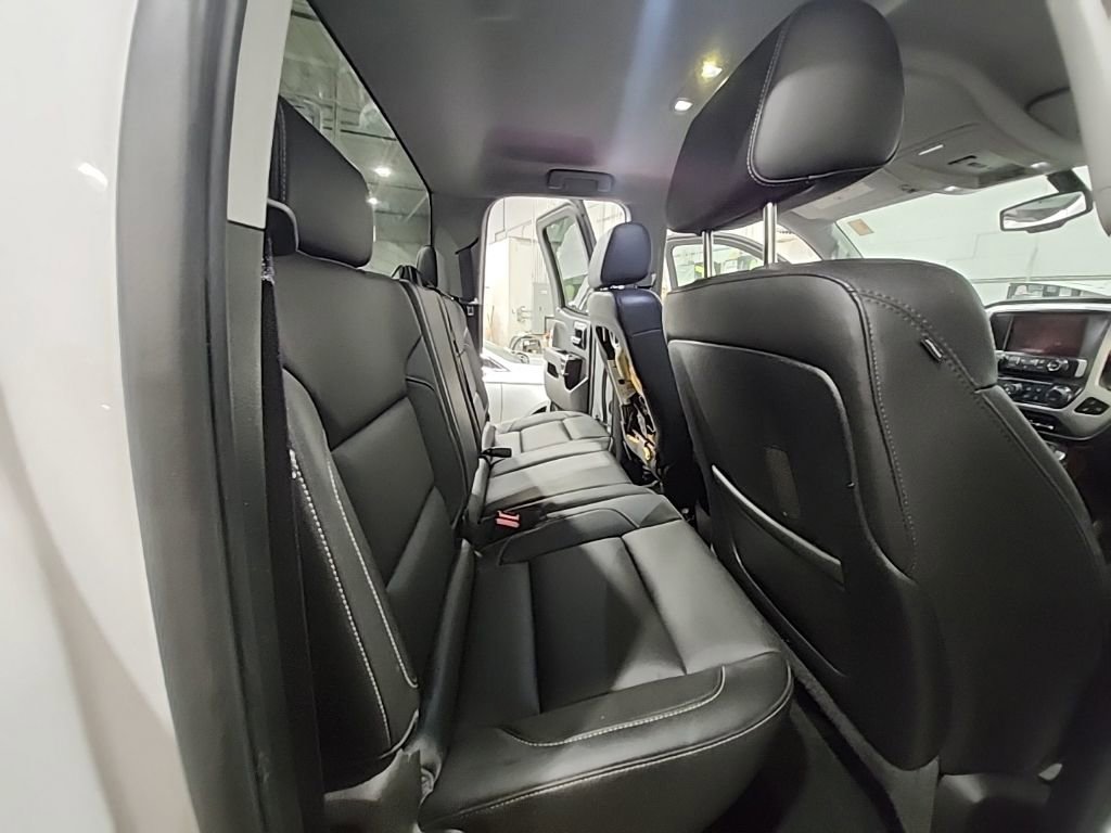 Used 2015 GMC Sierra 2500 SLT AWD/4WD image 24