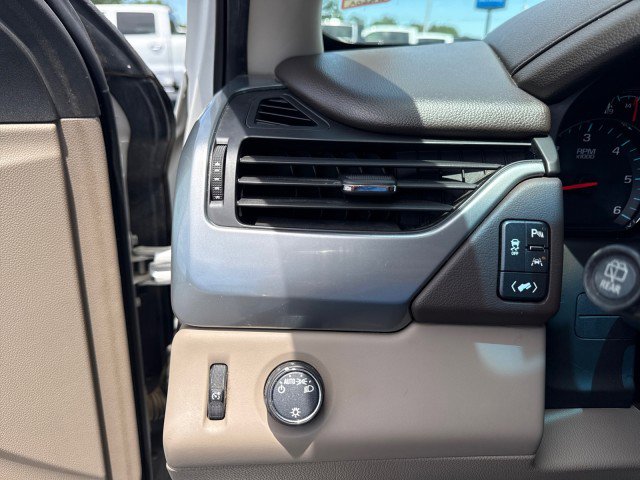 Used 2018 Chevrolet Tahoe LT RWD image 23
