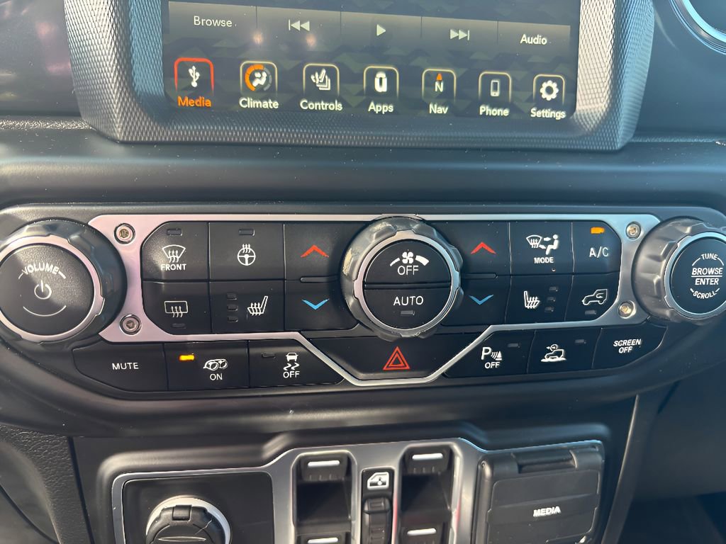 Used 2023 Jeep Wrangler Unlimited Rubicon 392 AWD/4WD image 17