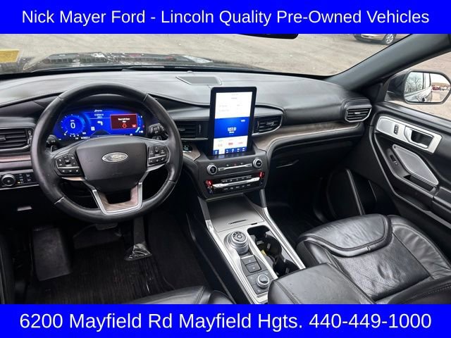 Used 2020 Ford Explorer Platinum w/ Premium Technology Package image 25