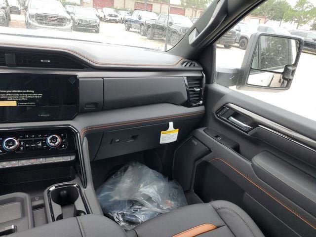 New 2026 GMC Sierra 2500 AT4 w/ AT4 Premium Plus Package AWD/4WD image 16