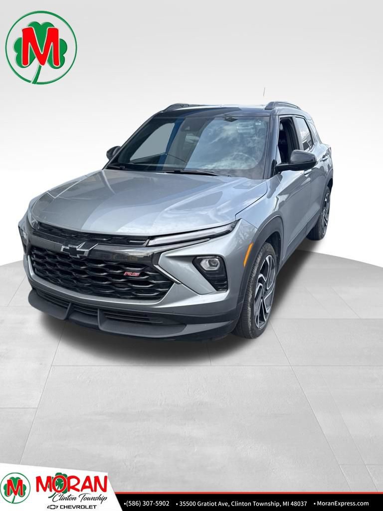 Used 2025 Chevrolet TrailBlazer RS w/ Convenience Package FWD image 1