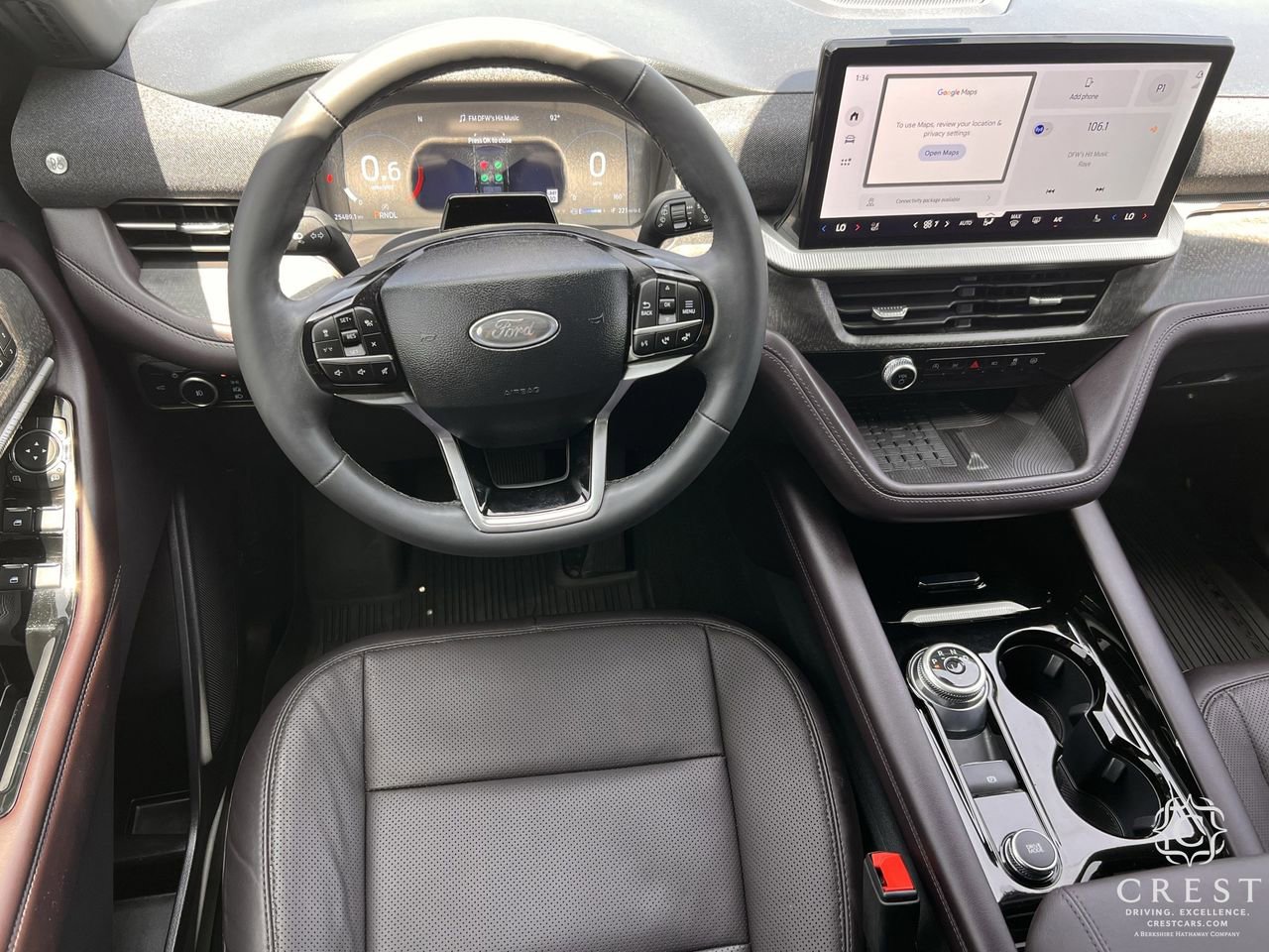 Used 2025 Ford Explorer Platinum w/ Ultimate Package AWD/4WD image 12
