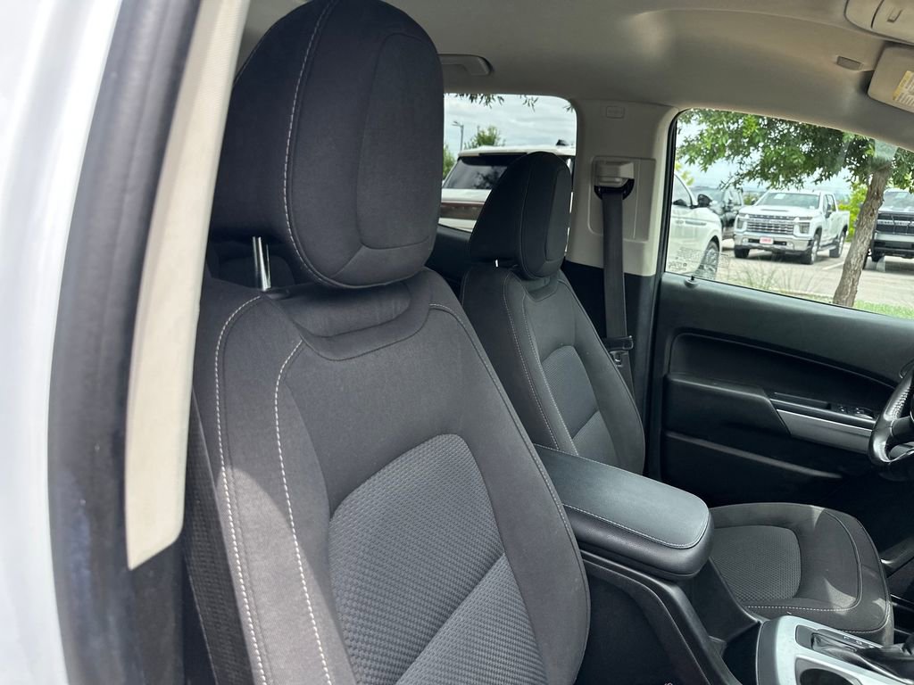 Used 2020 Chevrolet Colorado LT RWD image 35