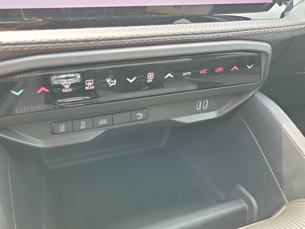 New 2026 Jeep Cherokee Limited AWD/4WD image 19