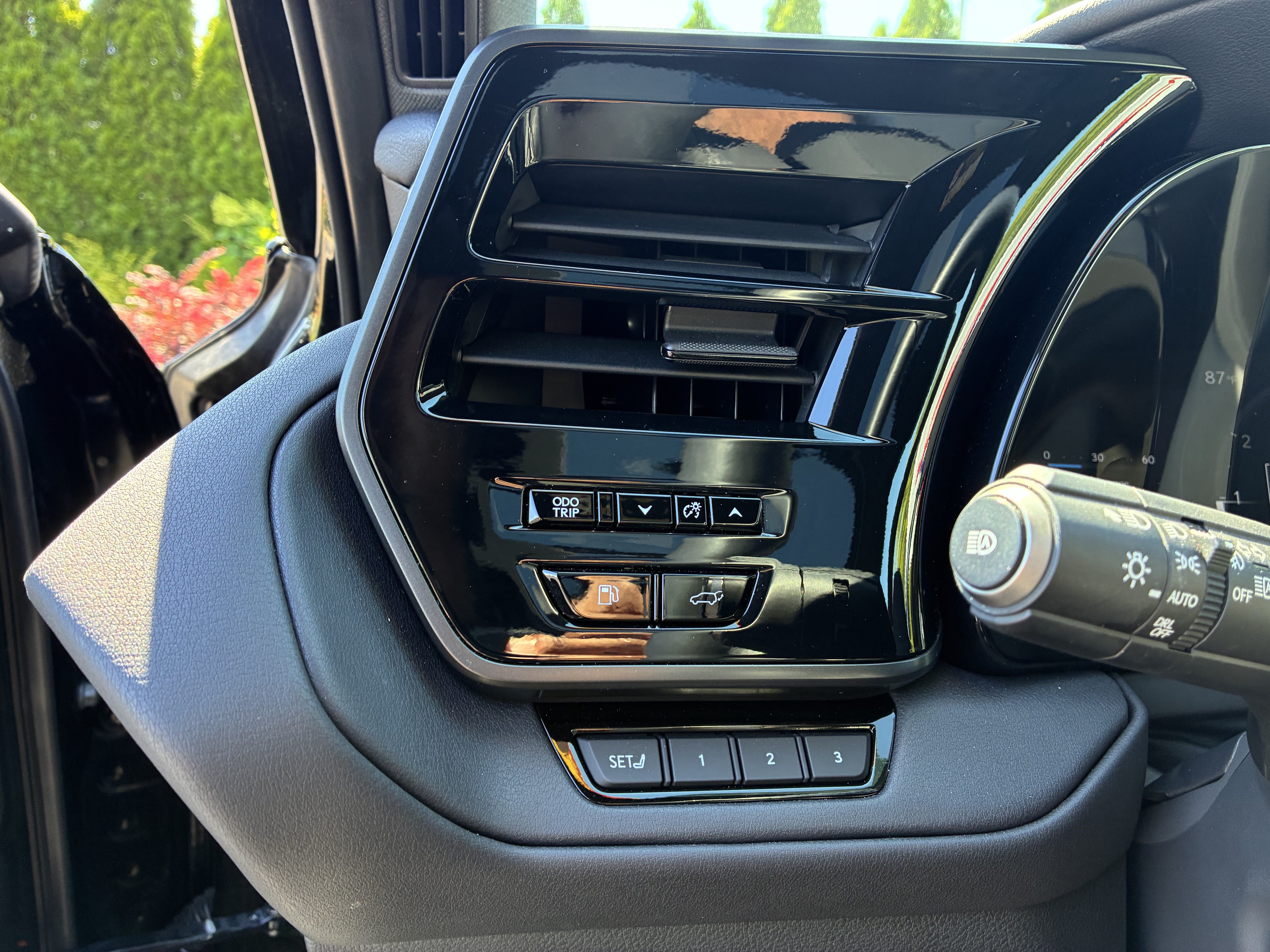 Used 2025 Lexus TX 350 AWD w/ Technology Package image 27