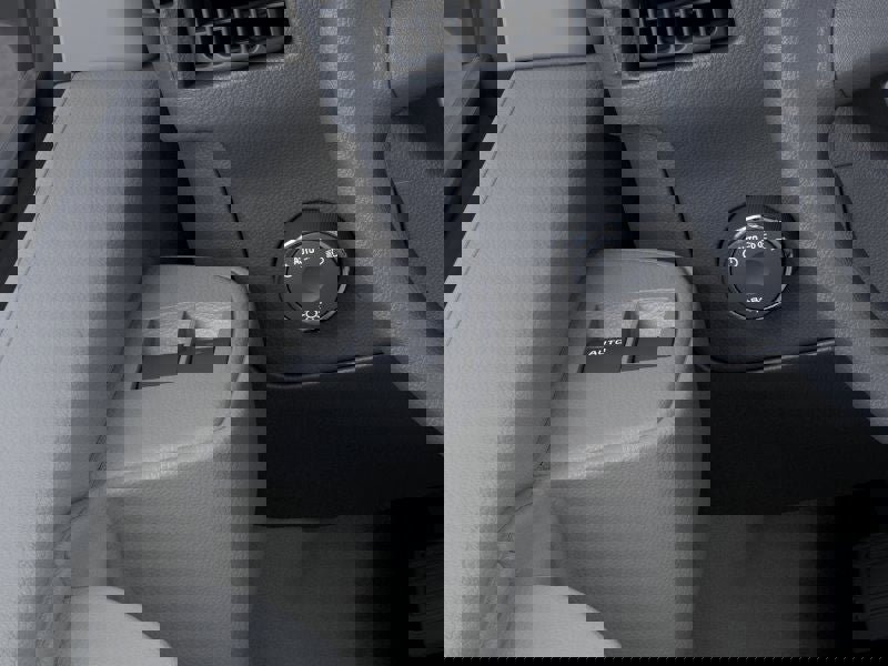 New 2025 GMC Savana 3500 w/ Power Convenience Package image 46