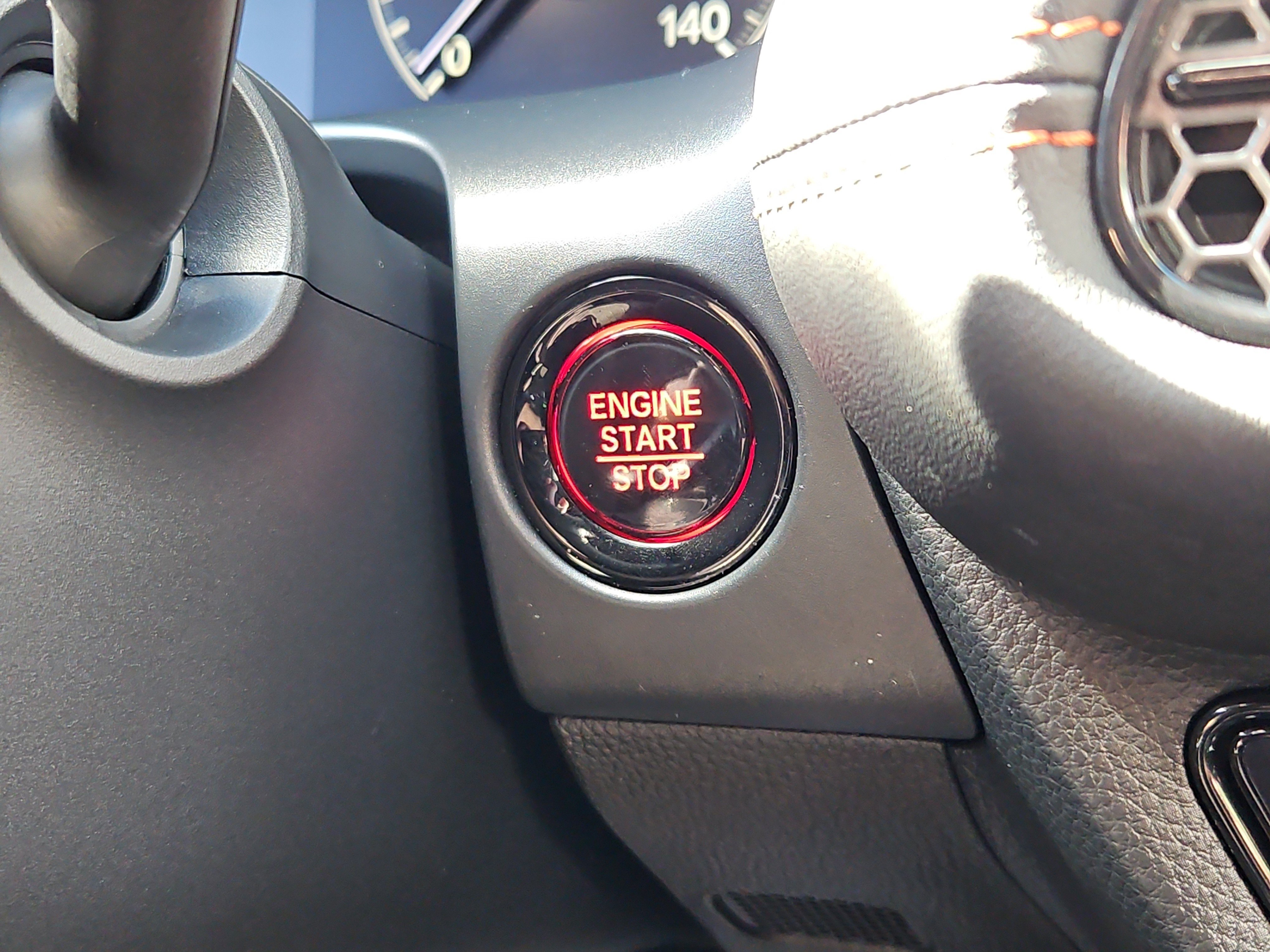 Certified 2025 Honda HR-V Sport image 13