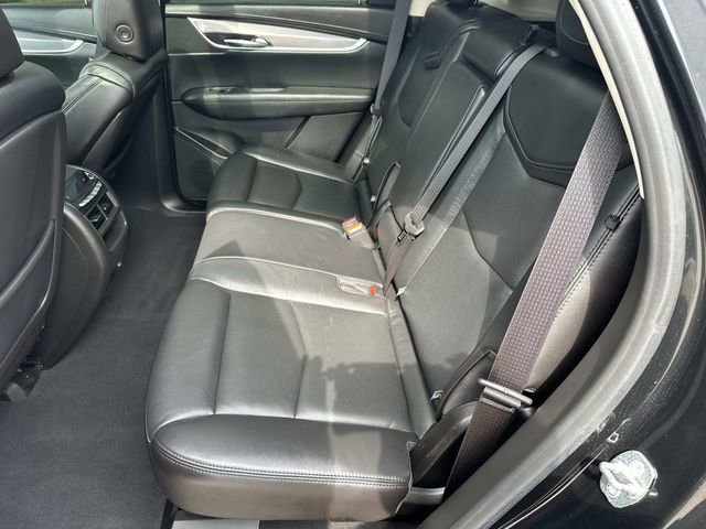 Used 2019 Cadillac XT5 Premium Luxury w/ Driver Assist Package AWD/4WD image 11