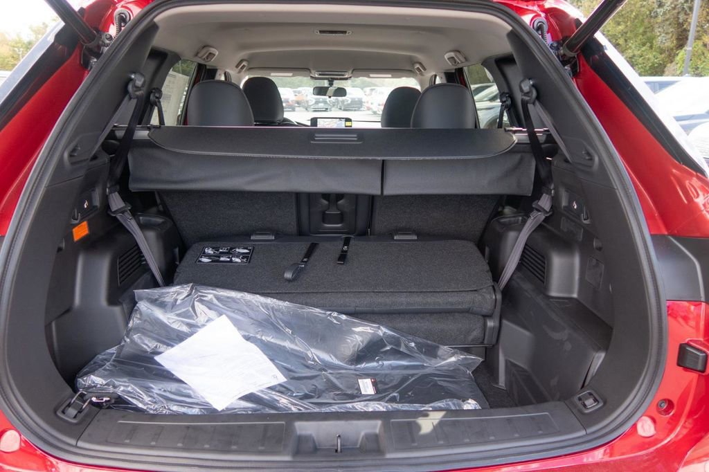 New 2025 Mitsubishi Outlander 4WD Plug-In Hybrid image 13