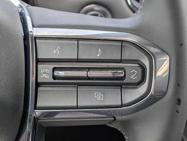 Used 2025 GMC Canyon Elevation w/ Convenience Package RWD image 25