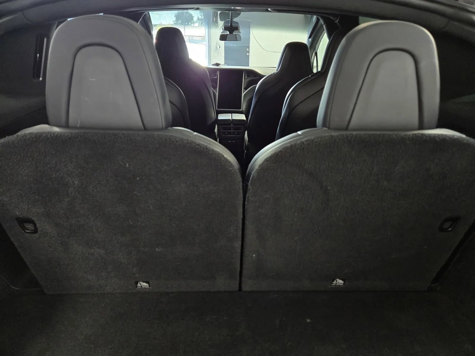 Used 2018 Tesla Model X image 10