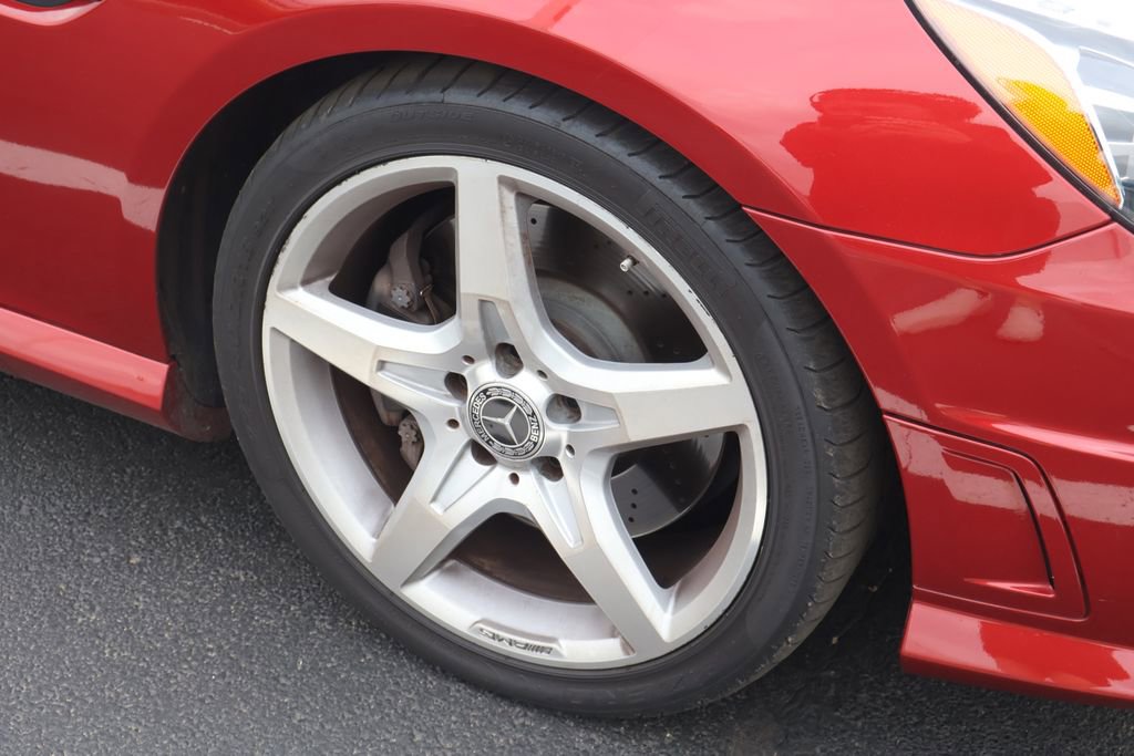 Used 2016 Mercedes-Benz SLK 300 image 8