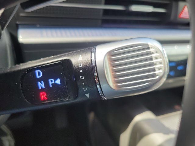 Certified 2025 Hyundai Ioniq 6 SEL RWD image 31