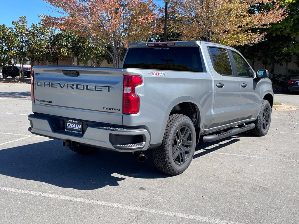 New 2026 Chevrolet Silverado 1500 Custom w/ Turbomax Blackout Package AWD/4WD image 7