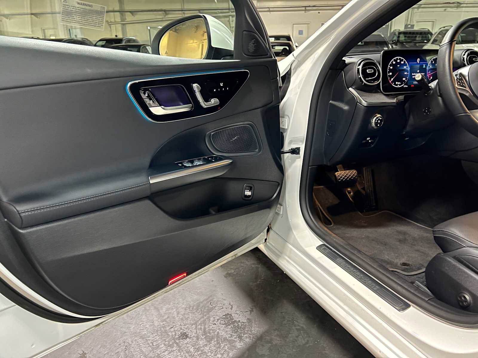 Used 2025 Mercedes-Benz C 300 Sedan image 20