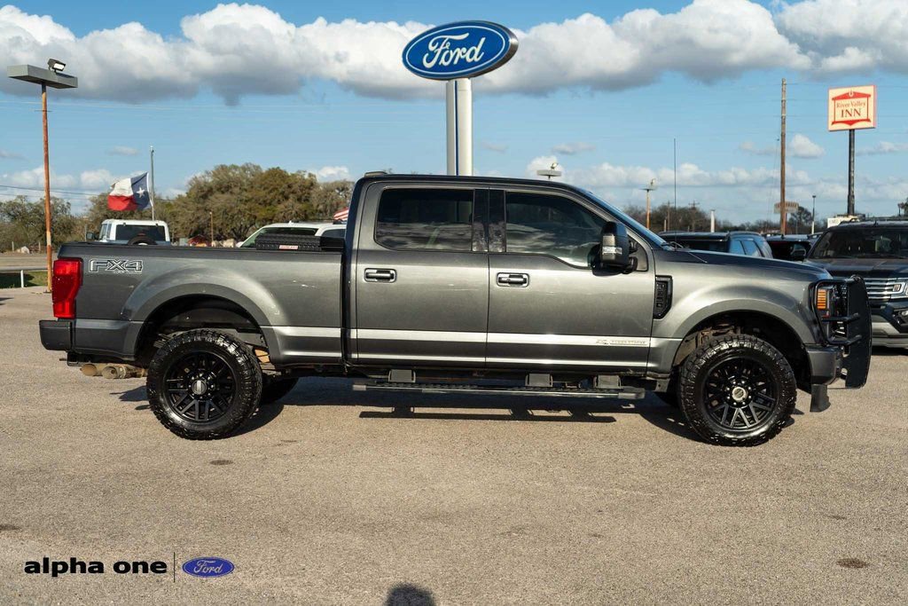 Used 2020 Ford F250 Lariat image 4