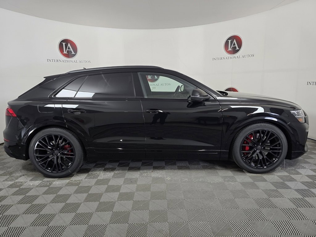 New 2026 Audi SQ8 Prestige image 3