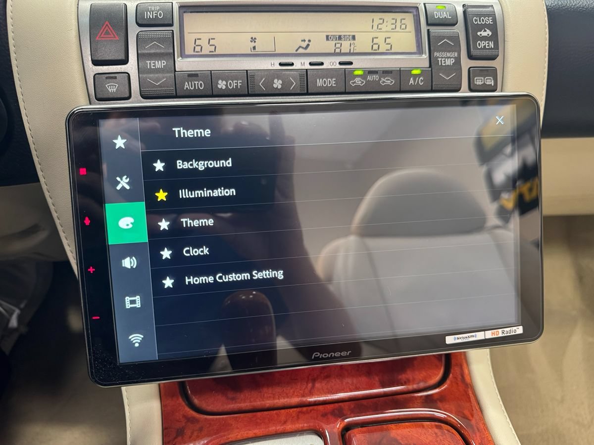 Used 2007 Lexus SC 430 Convertible RWD image 29