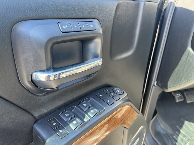 Used 2018 Chevrolet Silverado 2500 High Country w/ Duramax Plus Package AWD/4WD image 24