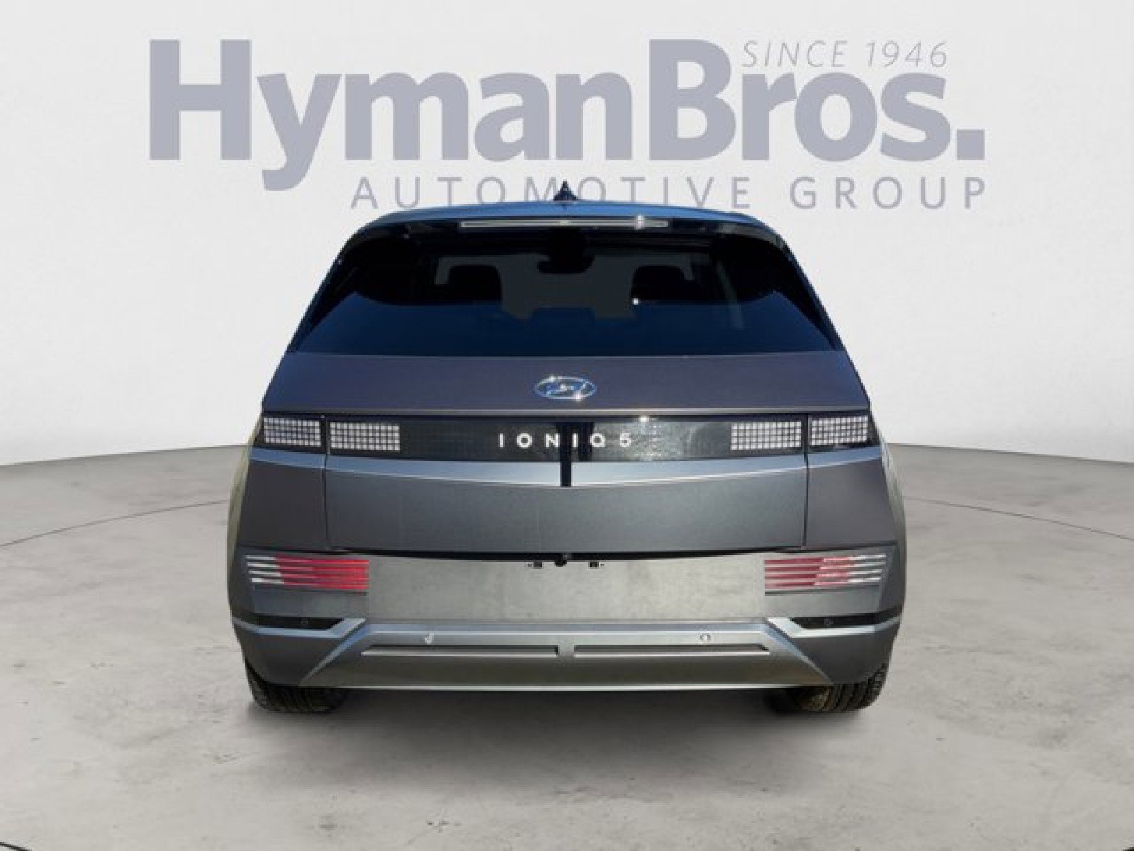 Used 2024 Hyundai Ioniq 5 SEL RWD image 4
