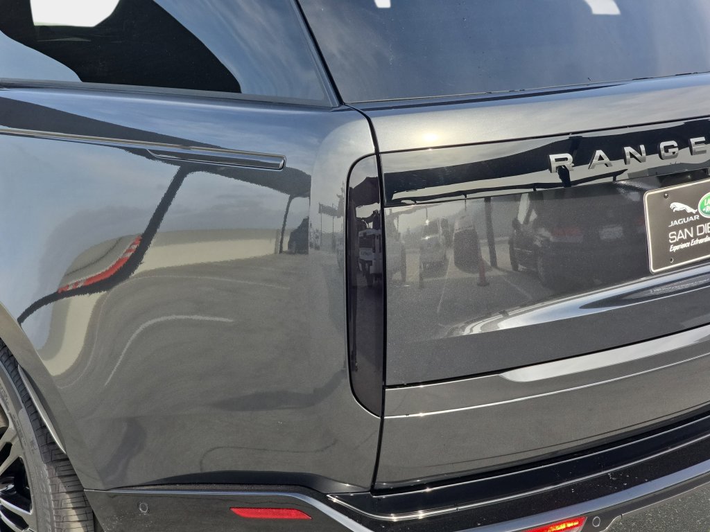 New 2026 Land Rover Range Rover SE AWD/4WD image 36