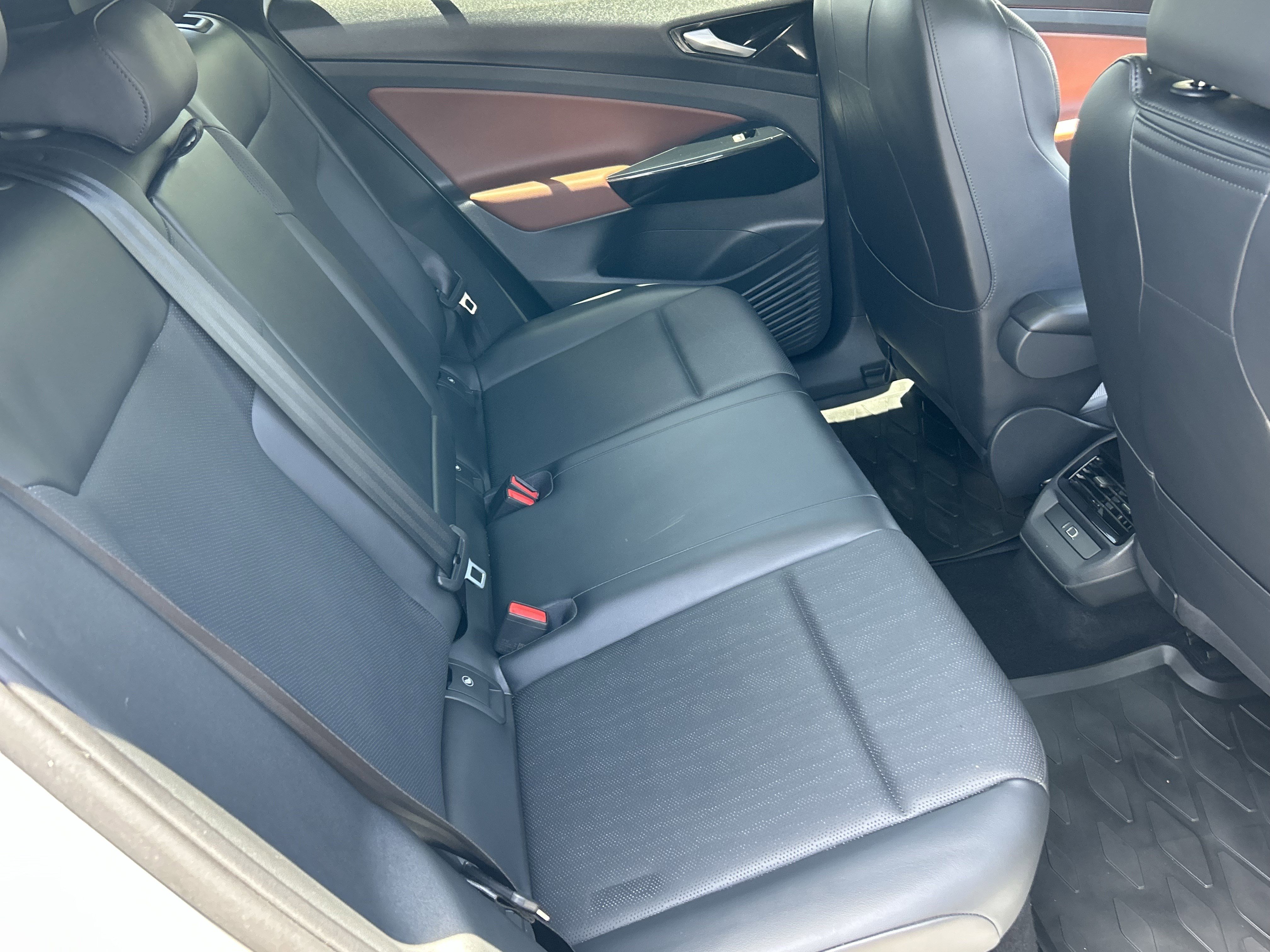 Certified 2022 Volkswagen ID.4 Pro S RWD image 11