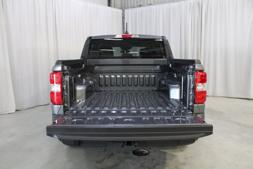 New 2026 Ford Maverick XLT w/ XLT Luxury Package FWD image 30
