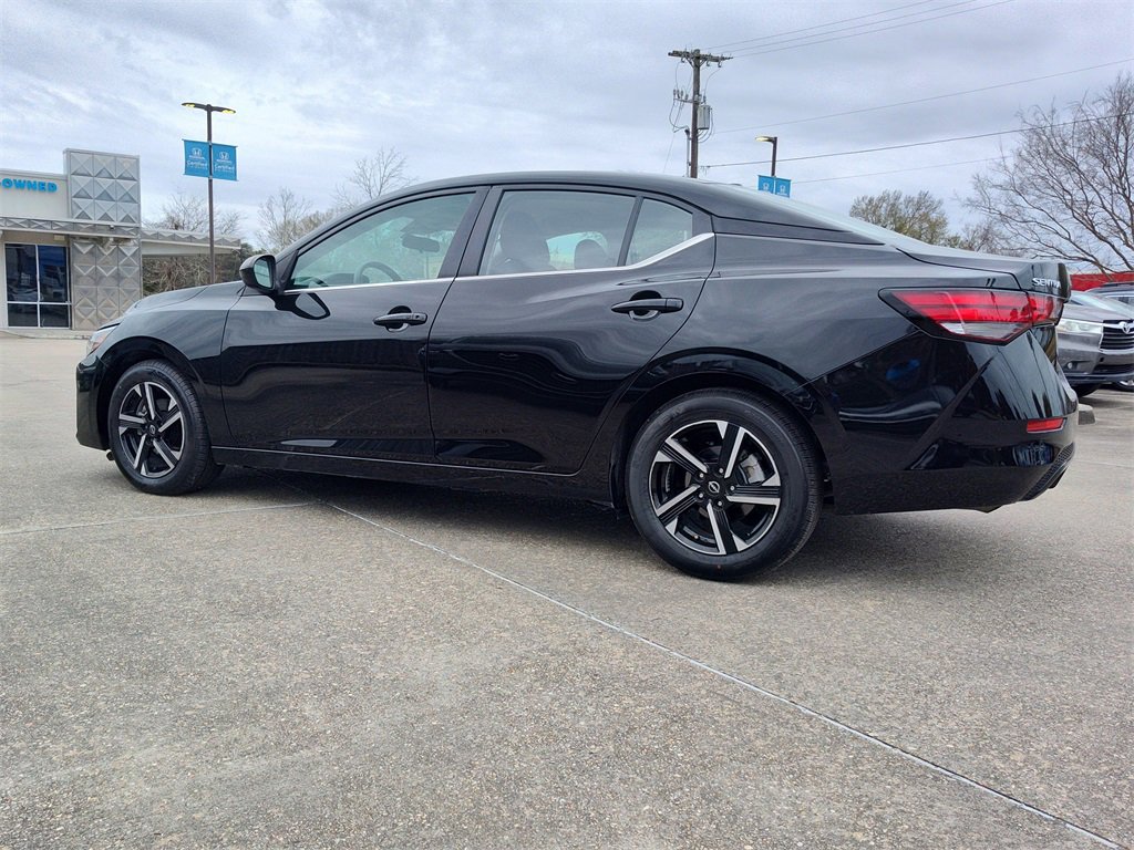 Used 2024 Nissan Sentra SV image 5