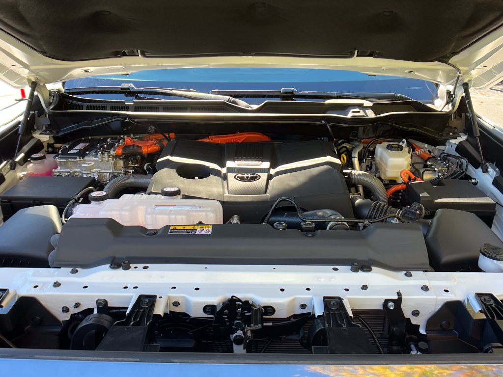New 2026 Toyota Tundra Limited AWD/4WD image 23