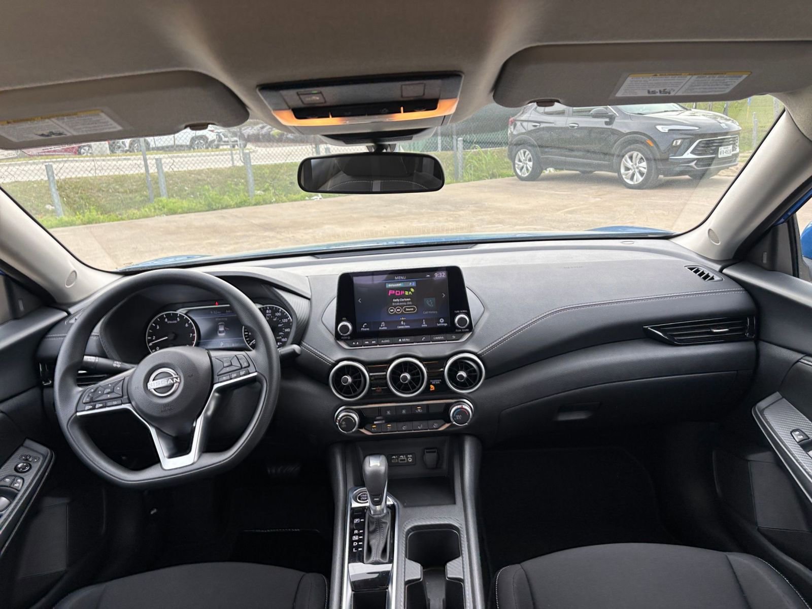 Used 2025 Nissan Sentra SV image 31