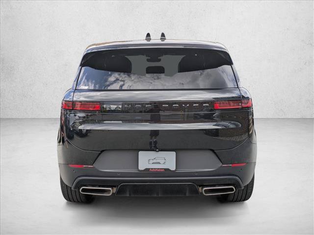 Used 2025 Land Rover Range Rover Sport SE AWD/4WD image 7