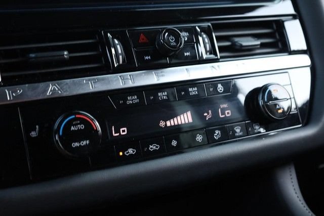 Certified 2026 Nissan Pathfinder SL FWD image 16