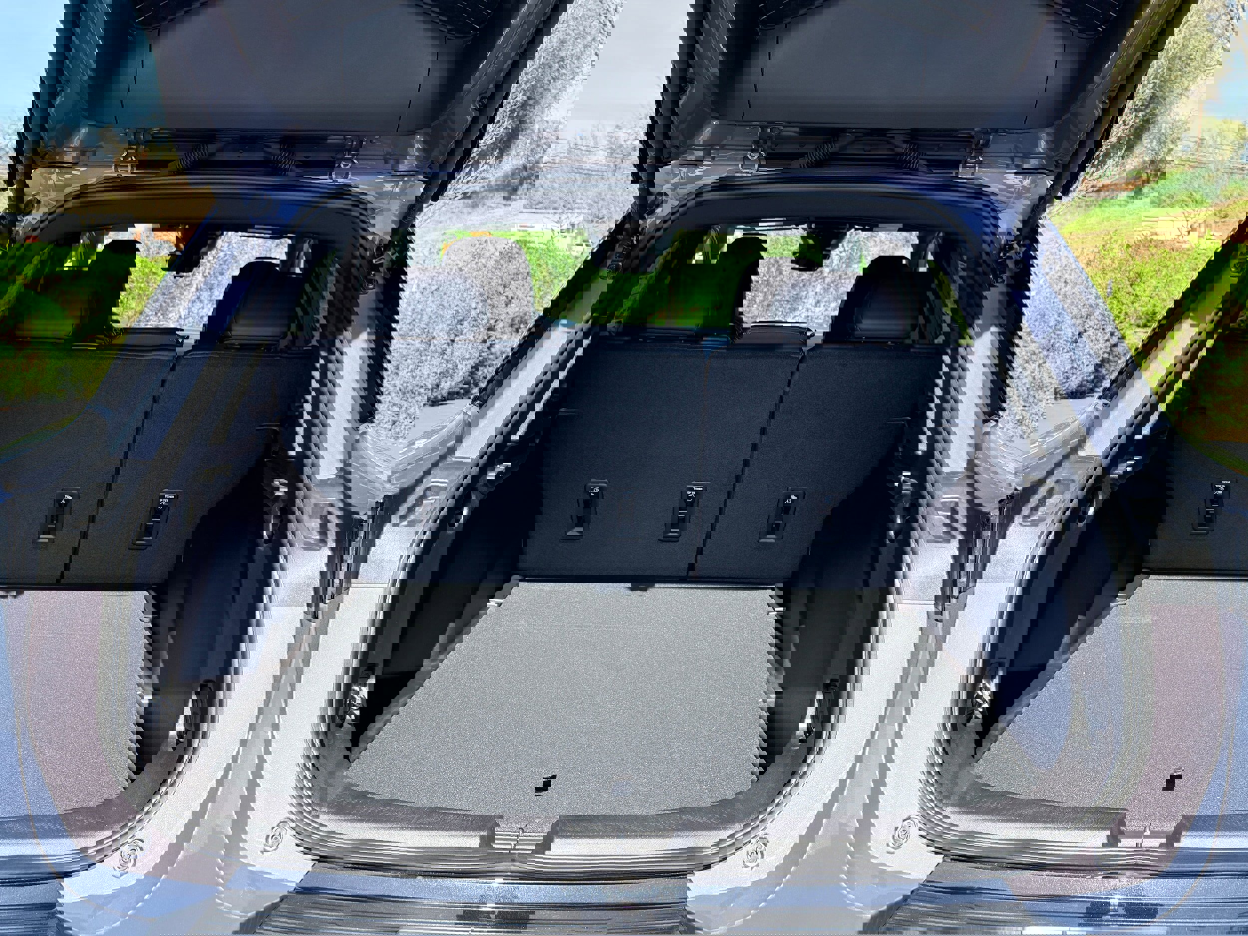 New 2026 Chevrolet Equinox EV LT w/ Convenience Package II image 7