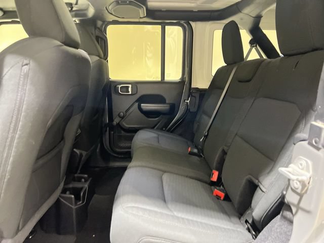 Used 2021 Jeep Wrangler Unlimited Sport AWD/4WD image 22