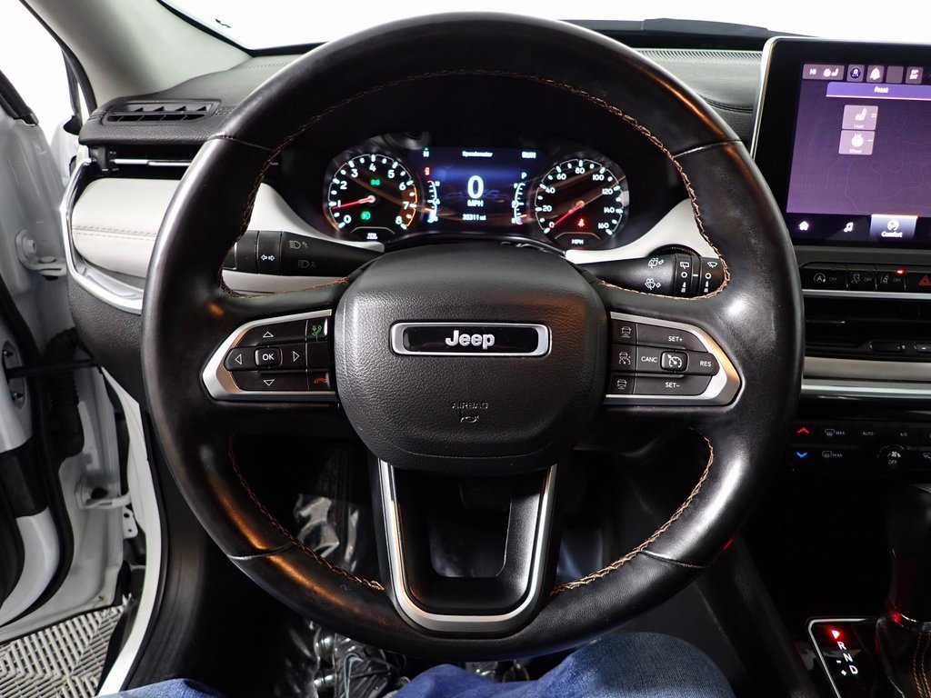 Used 2022 Jeep Compass Limited image 24