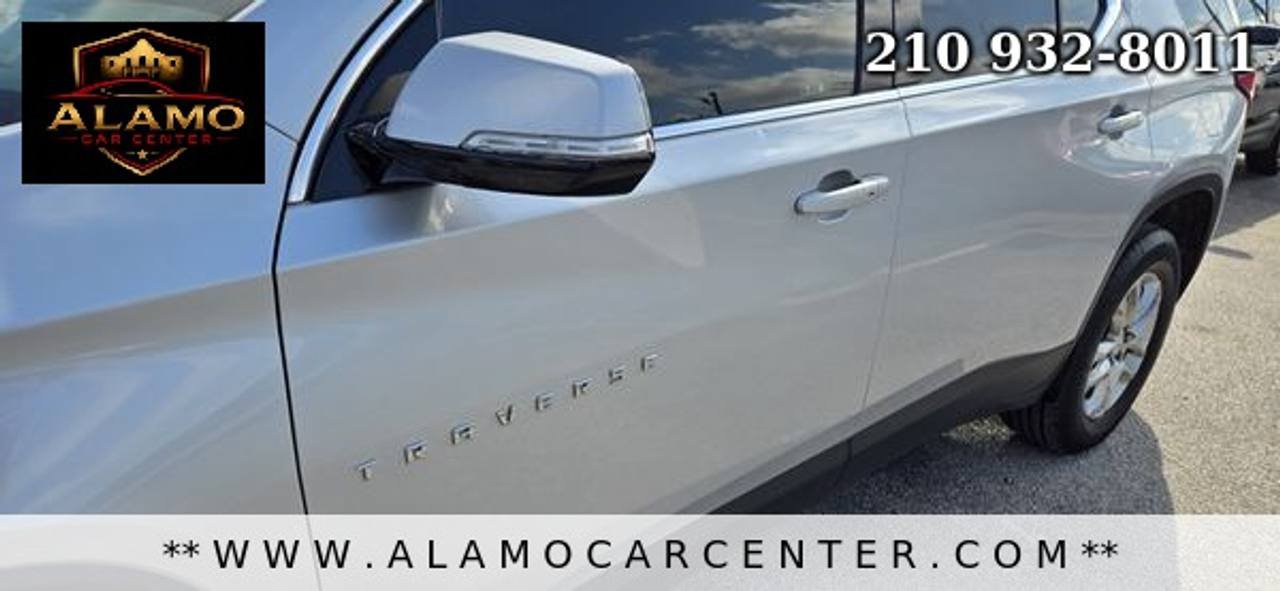 Used 2020 Chevrolet Traverse LT FWD image 9