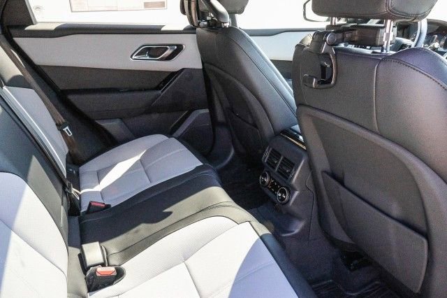 New 2026 Land Rover Range Rover Velar Dynamic SE image 13