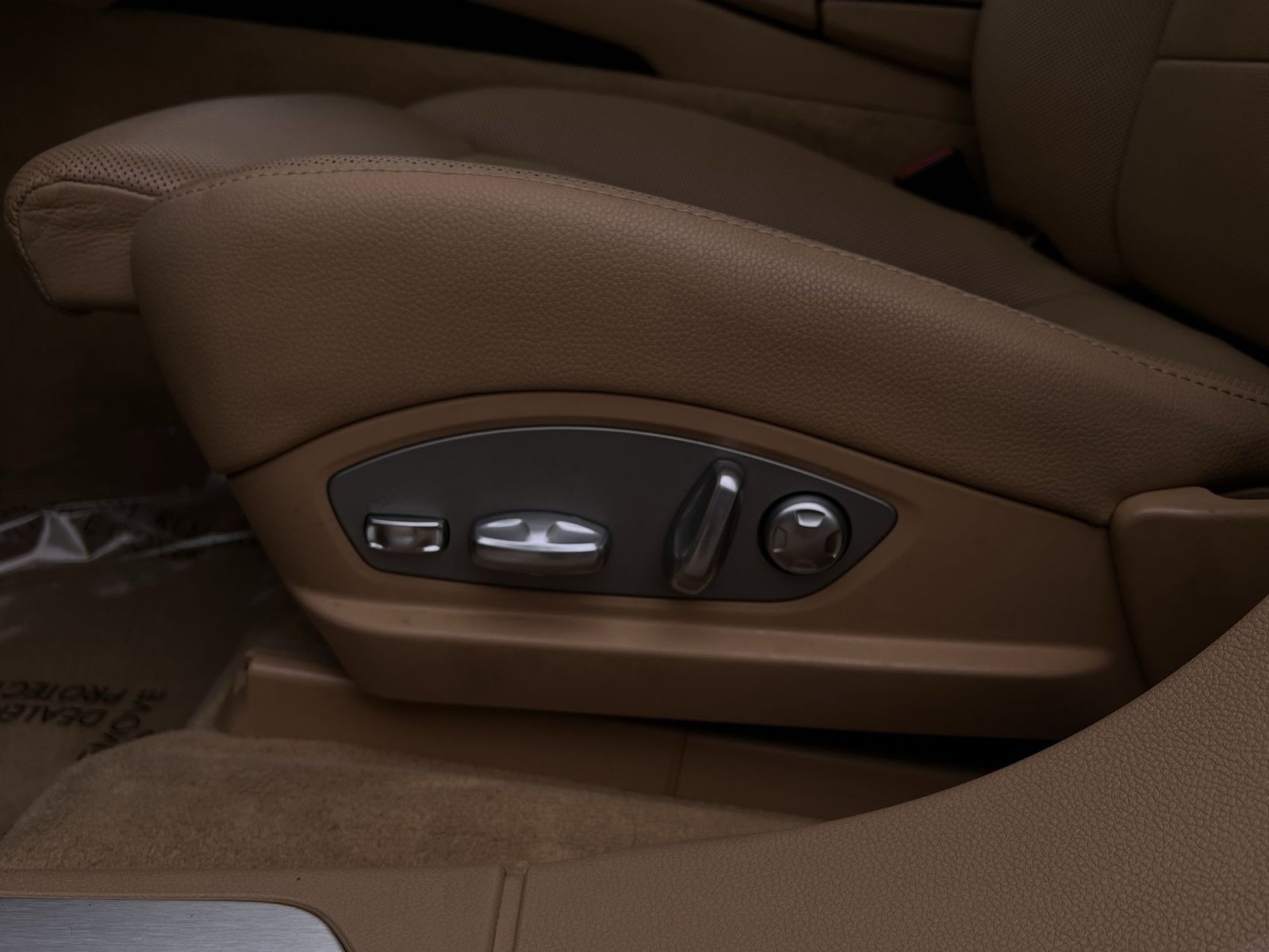 Used 2011 Porsche Panamera RWD image 27