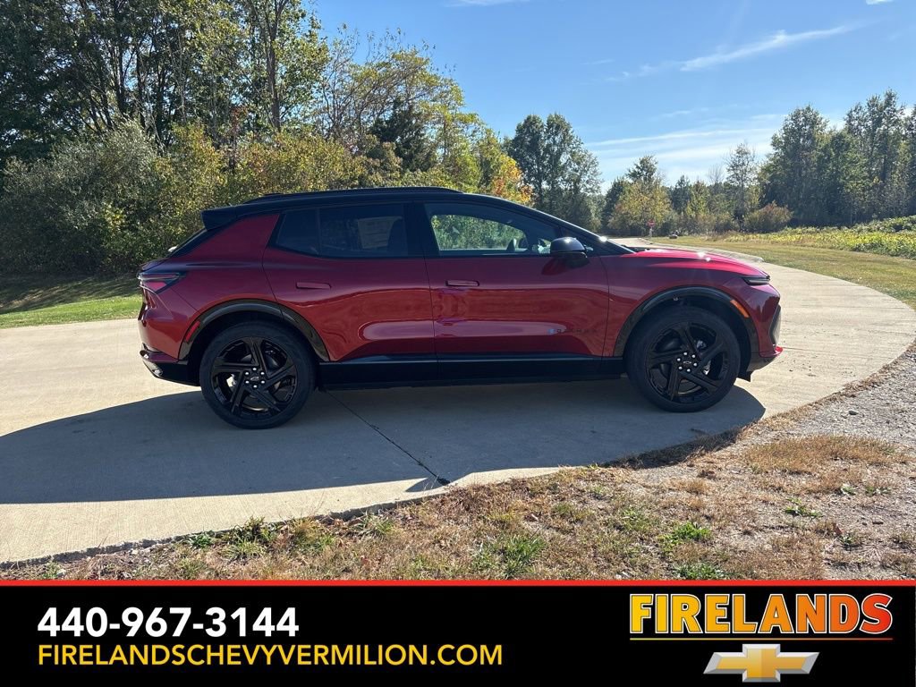 New 2026 Chevrolet Equinox EV RS image 10