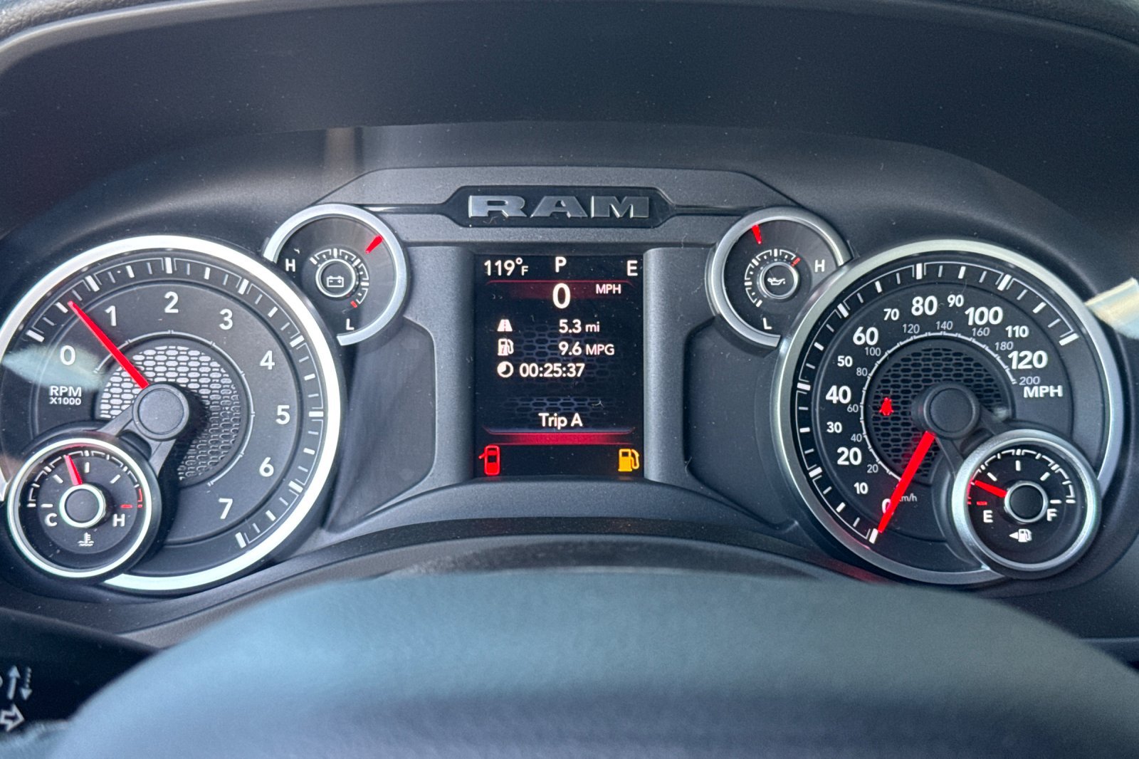 New 2027 RAM 1500 4x4 Crew Cab image 22