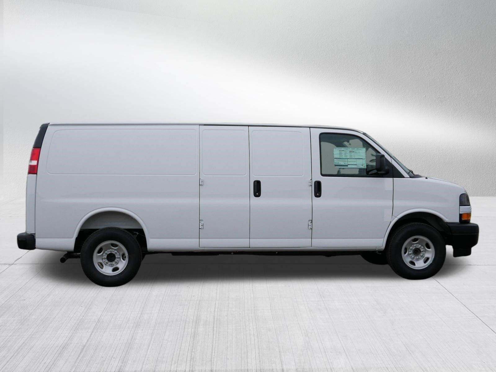 New 2026 Chevrolet Express 3500 Extended w/ Driver Convenience Package RWD image 6