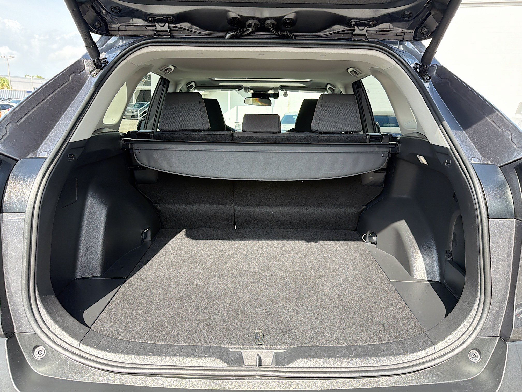 Used 2025 Toyota RAV4 XLE w/ Convenience Package AWD/4WD image 12
