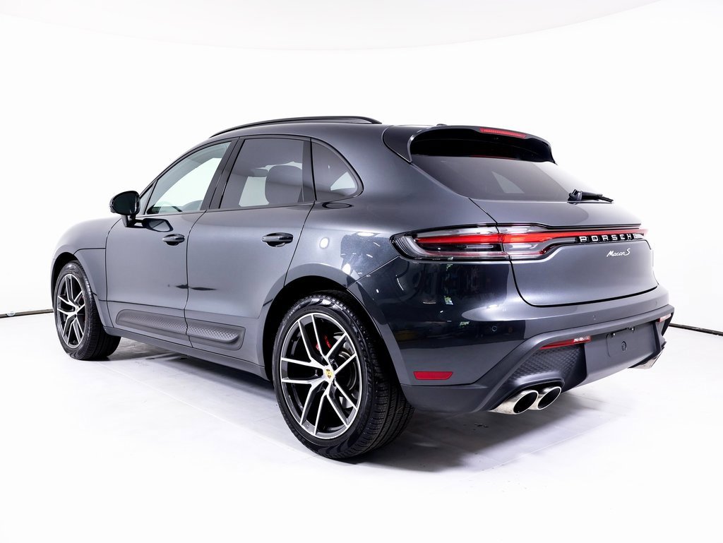 New 2025 Porsche Macan S image 3