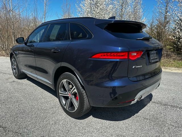 Used 2017 Jaguar F-PACE S image 7
